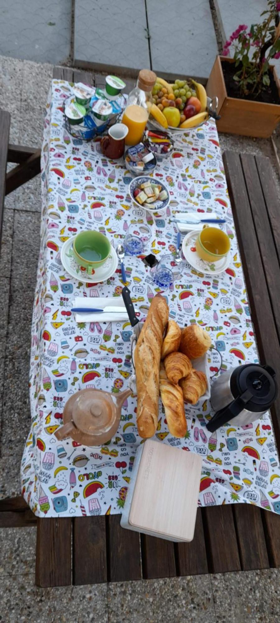 Chambre Privee, Mer Et Foret Le Verdon-sur-Mer Luaran gambar
